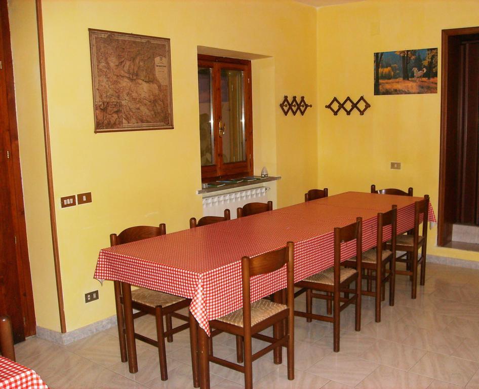 Agriturismo Lu Formaggio Castelli Ngoại thất bức ảnh